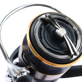 Daiwa Legalis LT Frontbremsrolle